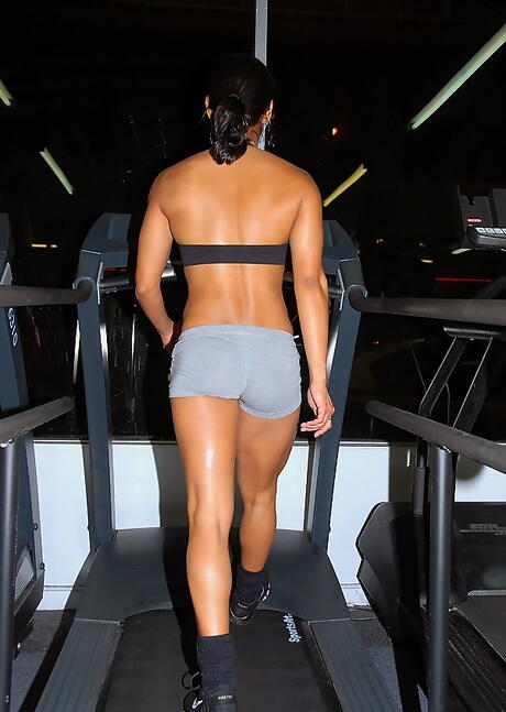 Enchanting american blonde milf Missy Woods exposes big hooters and hot butt 